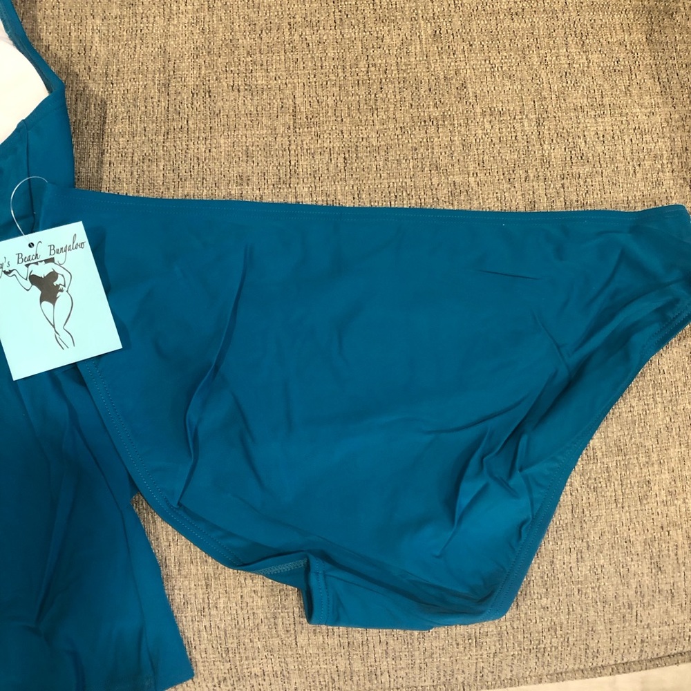 Three Tiered Two Piece Tankini Size 10 & 12 - Picture 5 of 7